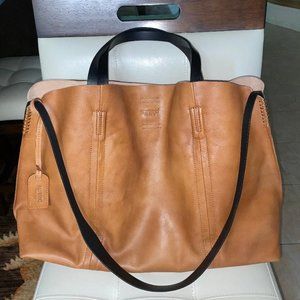 Old Trend Genuine Leather Forest Island Tote